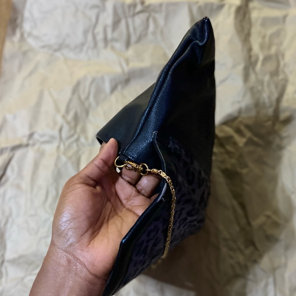 DENTS black clutch & crossbody purse - Picture 10 of 13